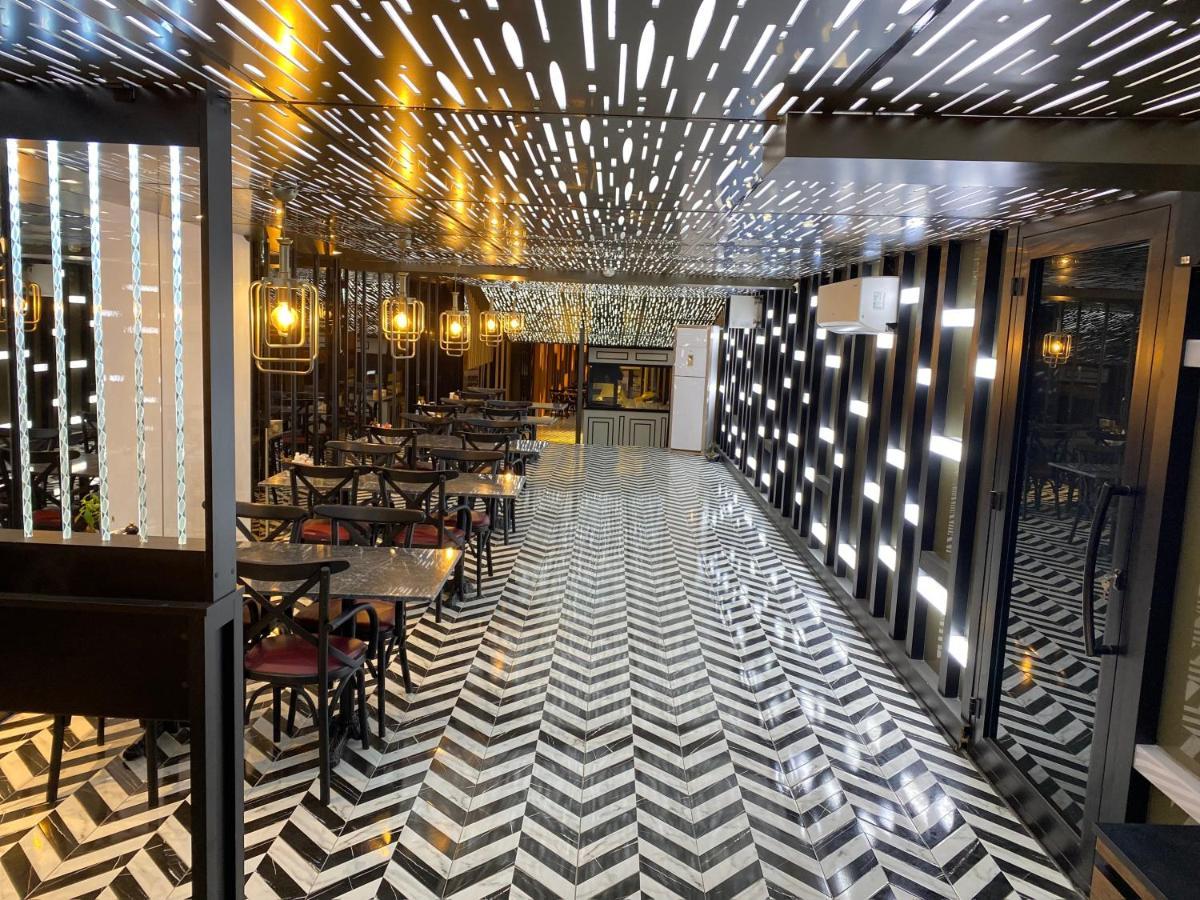 The Roomy Hotel Nisantasi Istanbul Exterior photo
